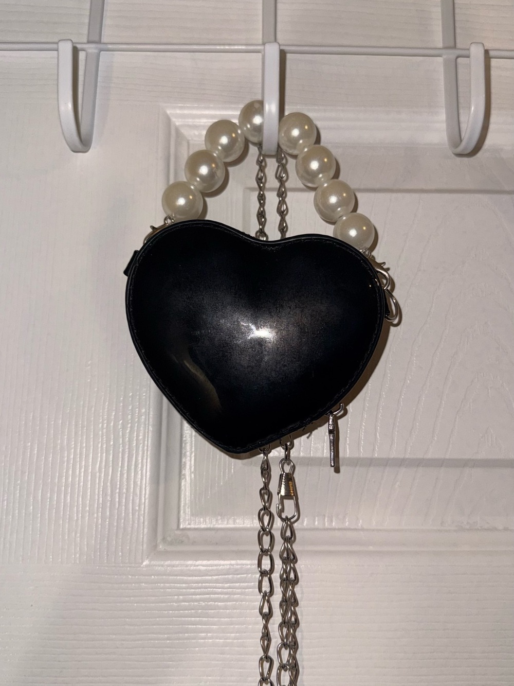 Black Heart-Shaped Cute Mini Crossbody Bag with Pearl Handle and silver chain